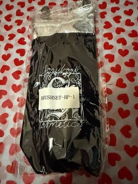 Cosmetics Brush Set Pouch - Black & Silver